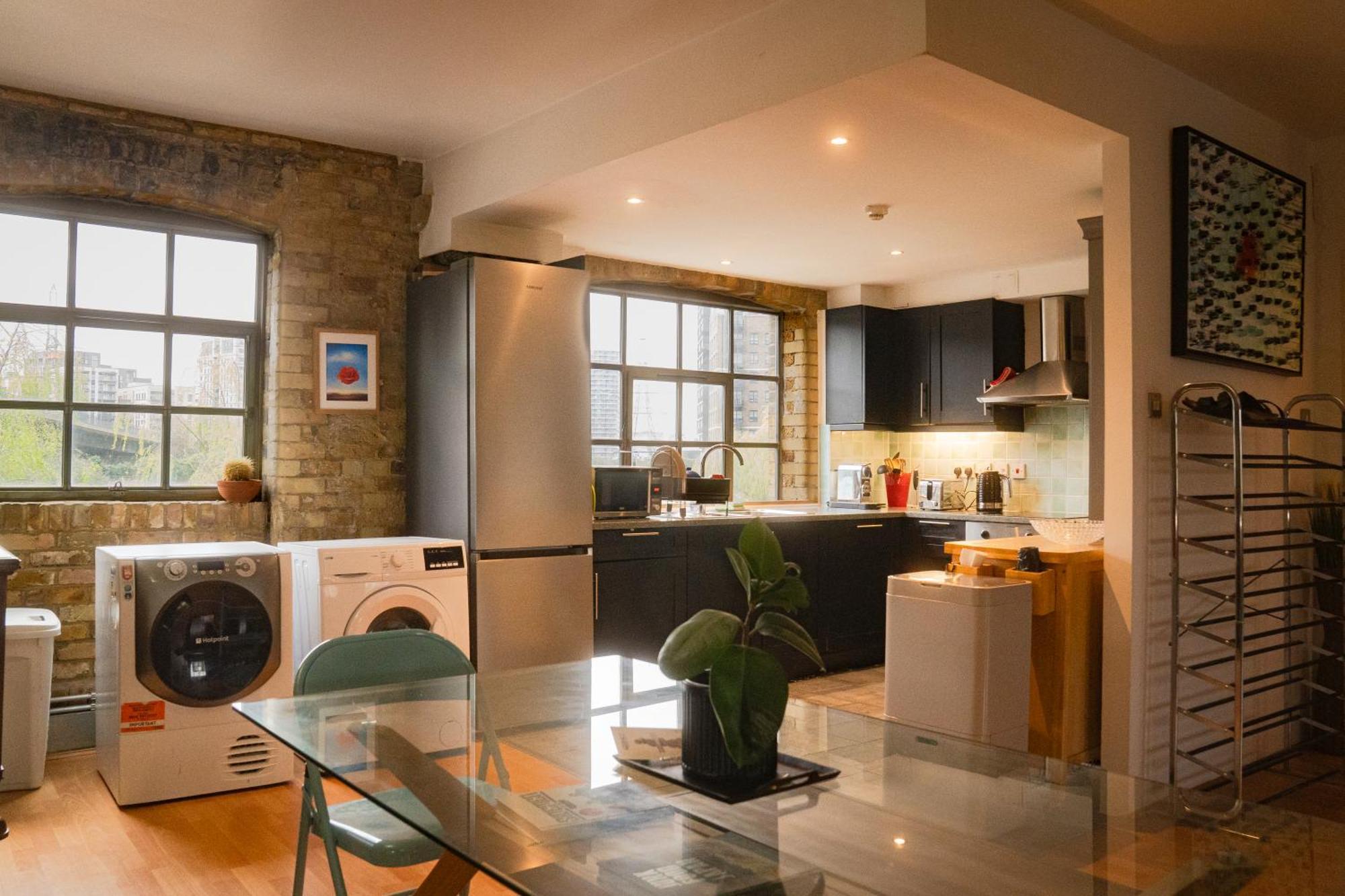 Loft Style Apartment Near O2, Abba Voyage, Excel ลอนดอน ภายนอก รูปภาพ